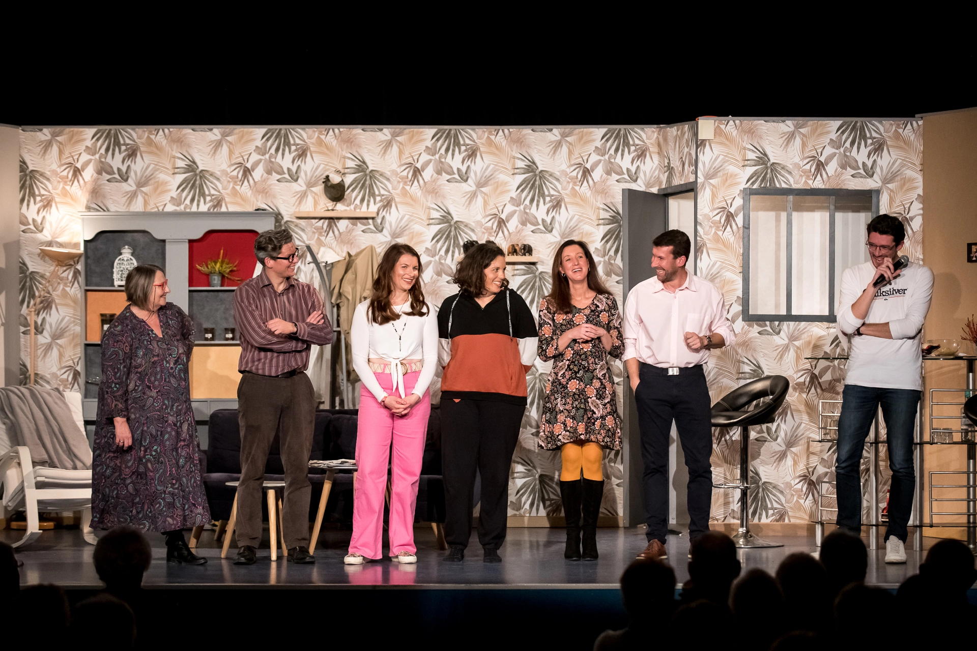 La troupe lors de la pièce précédente